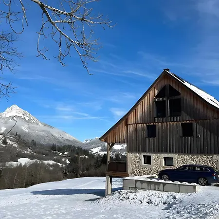 Chalet Les 3 Som *
